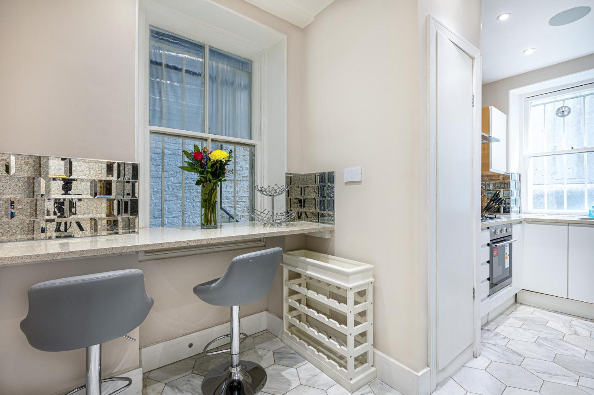 Modern 4 Bdr 3 Bth Apt Minutes From Edgware Road Londyn Zewnętrze zdjęcie
