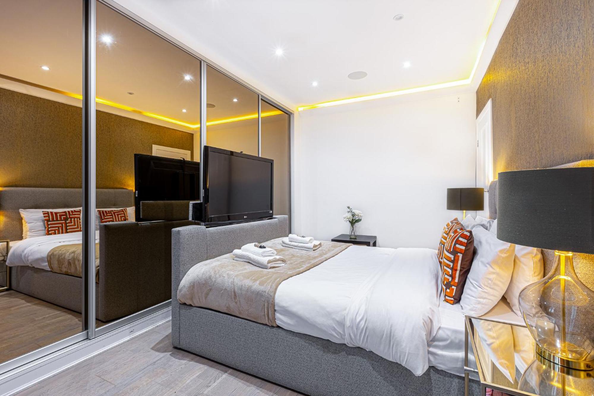 Modern 4 Bdr 3 Bth Apt Minutes From Edgware Road Londyn Zewnętrze zdjęcie